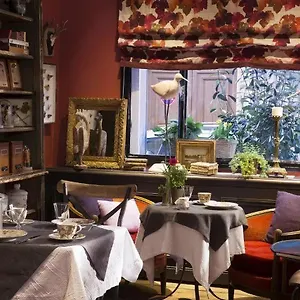 3* מלון Maison Chomel