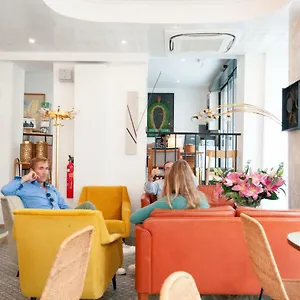 2* Hotel Lucien